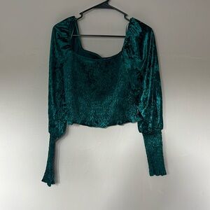 Velvet long sleeve cropped top